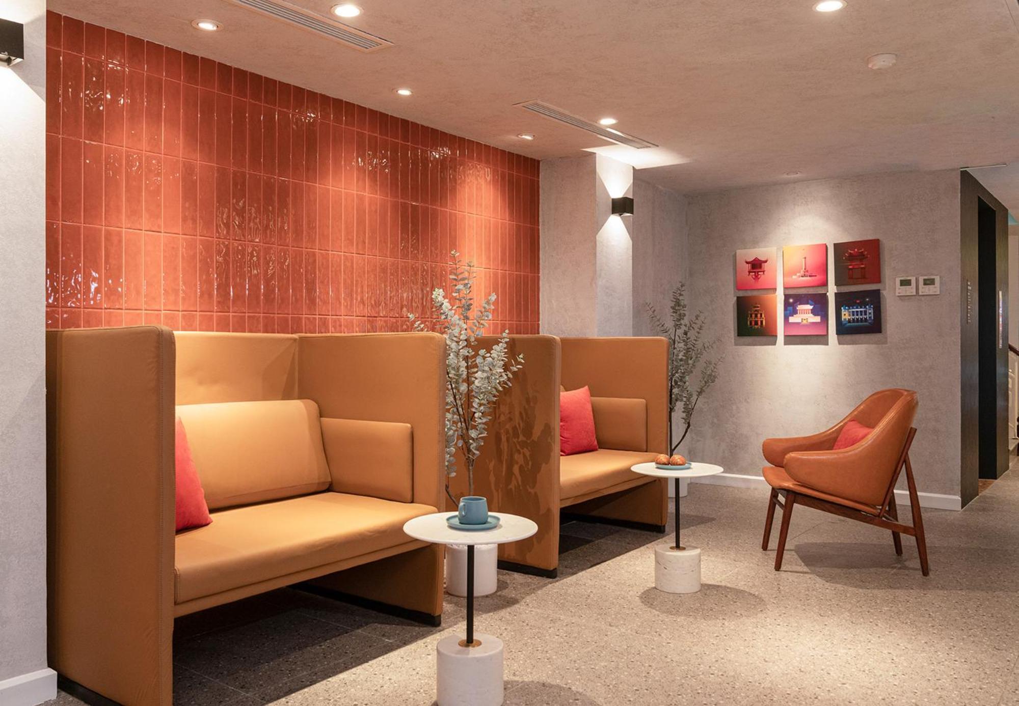 M Village Hotel Ho Guom Hanoï Extérieur photo